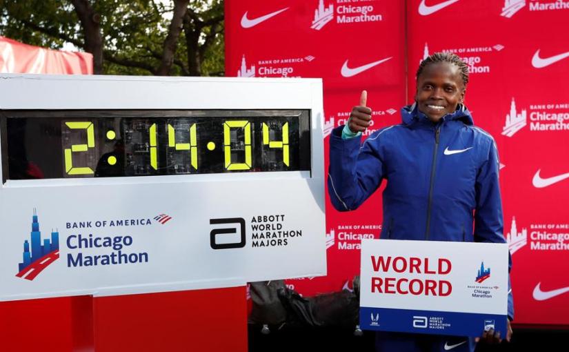 Brigid Kosgei bate el record en la maratón de&nbsp;Chicago